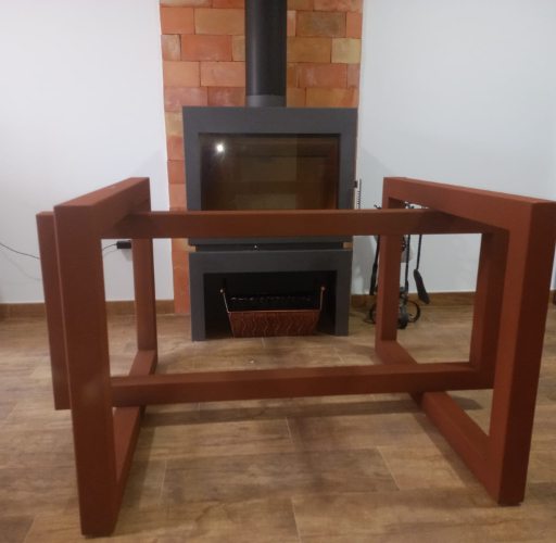 Estructura metálica a medida para chimenea fabricada por Aluminis Samar